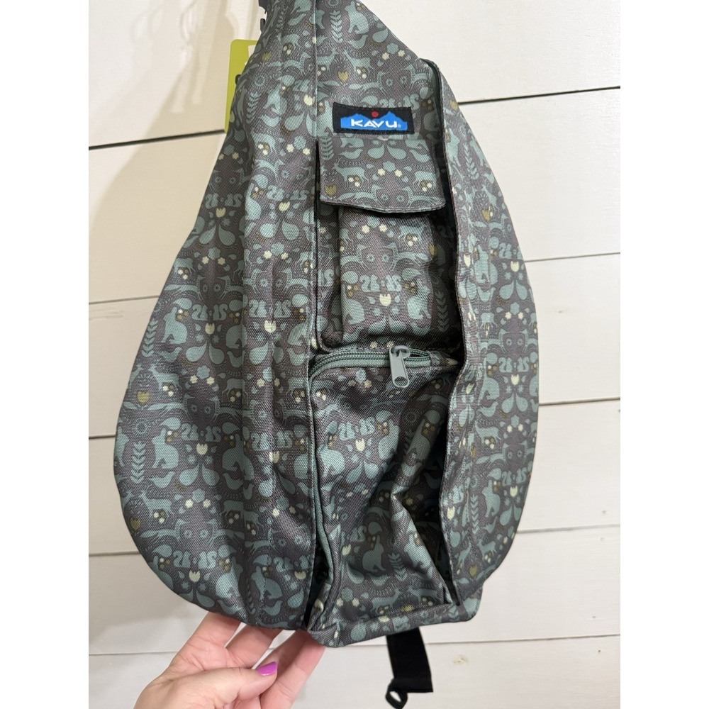 Kavu Rope Sling Crossbody Bag Special Edition Forest Folklore Green Animals NWT - Picture 2 of 5